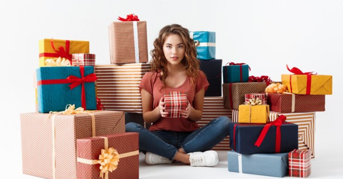 shop holiday gift sets