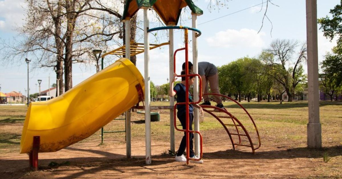 playgrounds near me