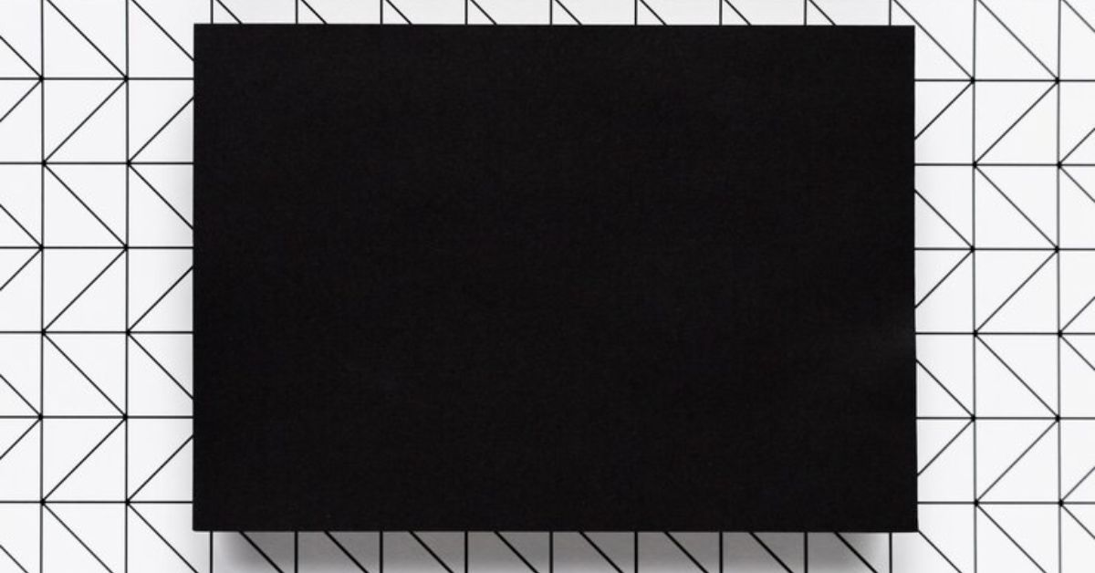 black rectangle