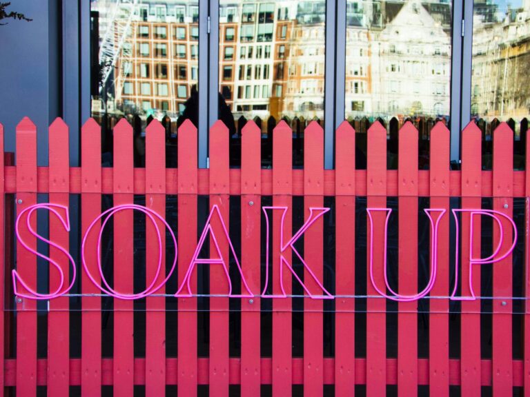 Designing Eye-Catching Outdoor Signs That Stand Out