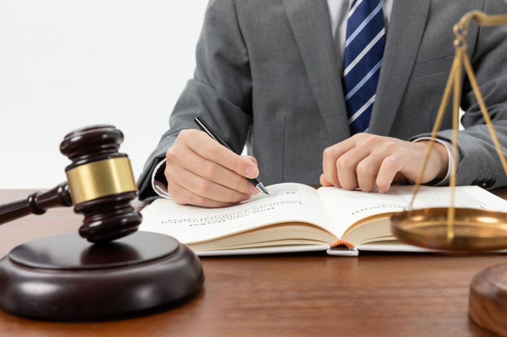 The Three Types of Damages Truck Accident Victims May Recover